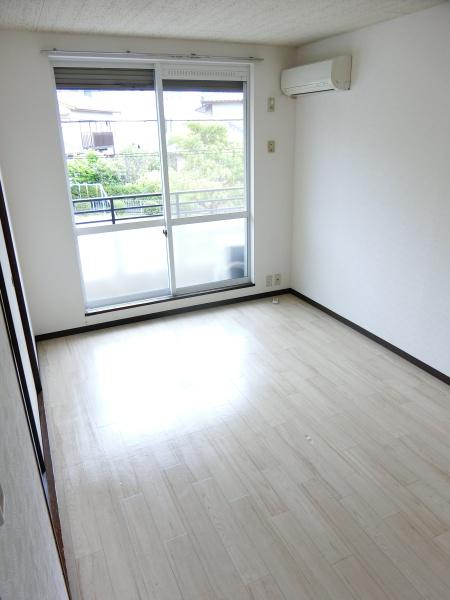 彦根市松原町のアパート