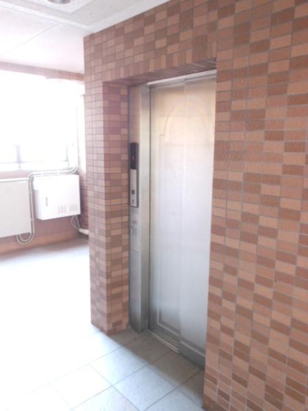 スーリール１番館