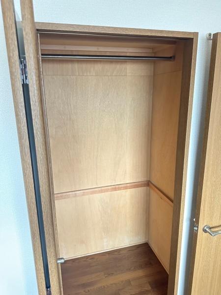 スーリール１番館