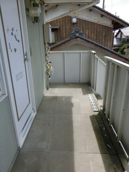 彦根市西今町のアパート