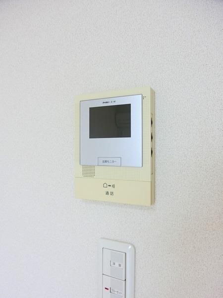 彦根市東沼波町のアパート