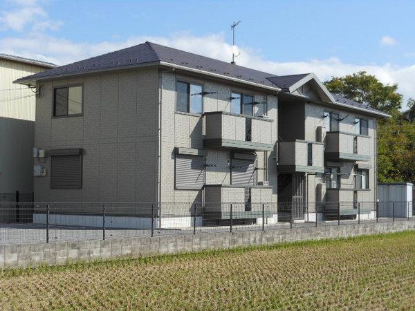 彦根市東沼波町のアパート