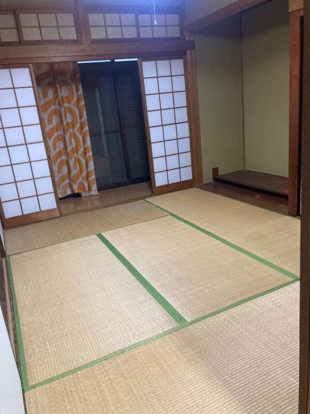 彦根市大藪町の貸家