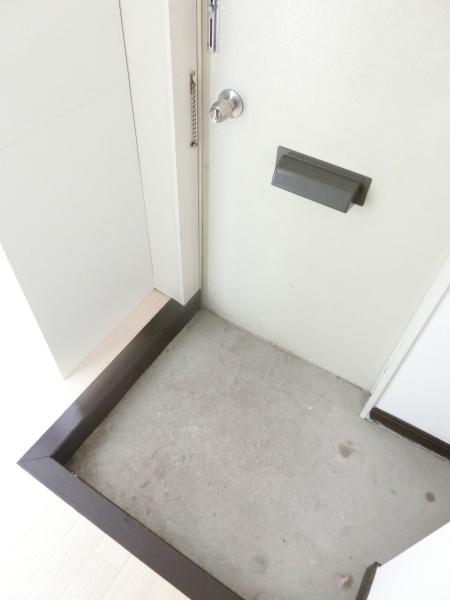 彦根市後三条町のアパート