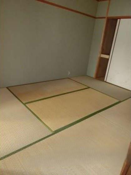 メゾン谷沢２