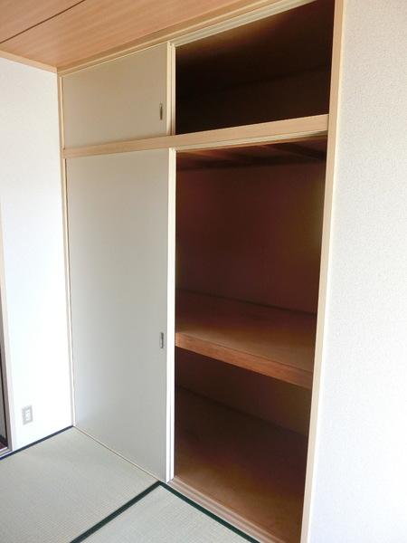 彦根市後三条町のアパート