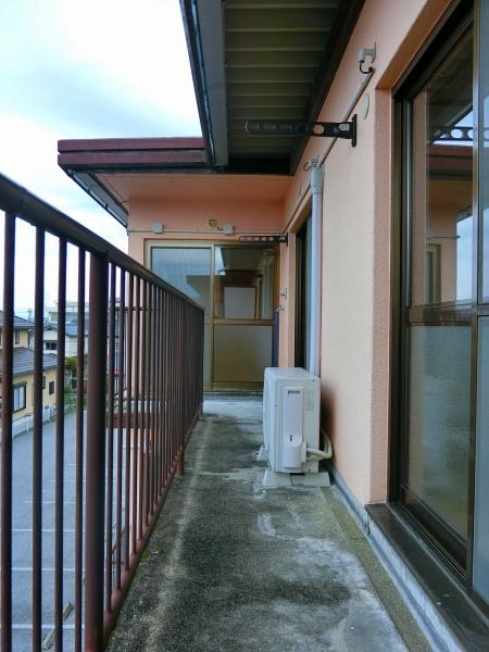 彦根市小泉町のマンション