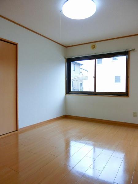 彦根市小泉町のマンション
