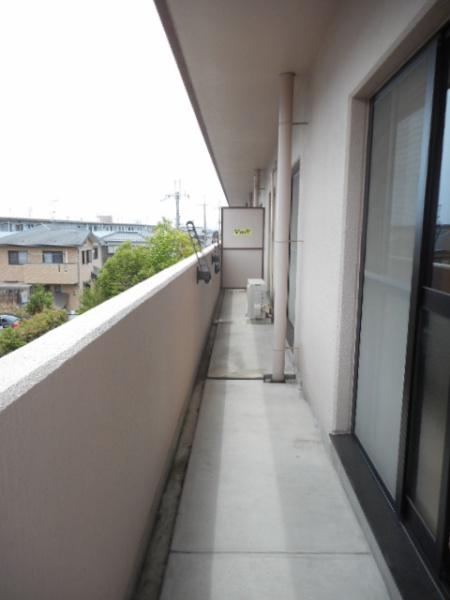 彦根市後三条町のマンション