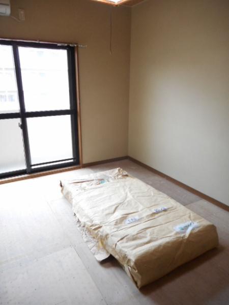 彦根市後三条町のマンション