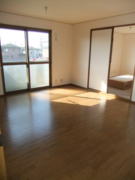 彦根市東沼波町のアパート