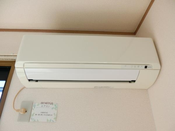 彦根市野田山町のアパート