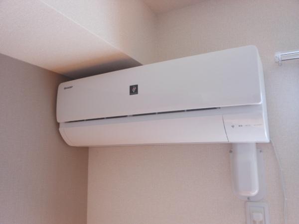 彦根市川瀬馬場町のアパート