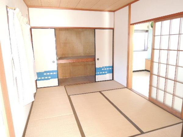 彦根市原町のアパート