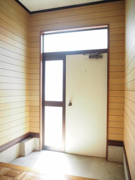 彦根市長曽根町のアパート