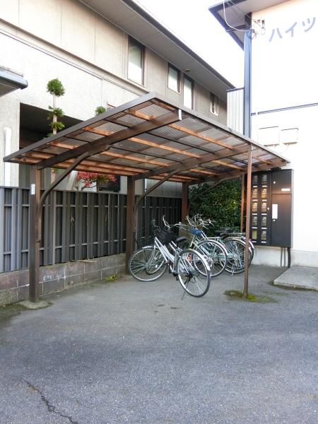 ハイツ川端