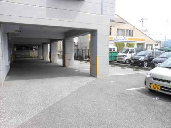 彦根市高宮町のマンション