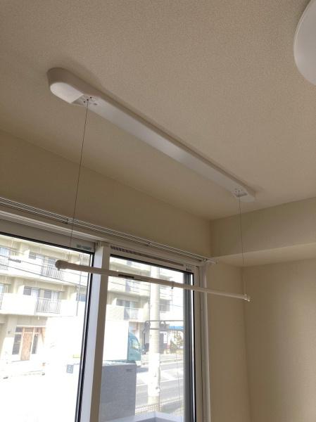 米原市下多良２丁目のアパート
