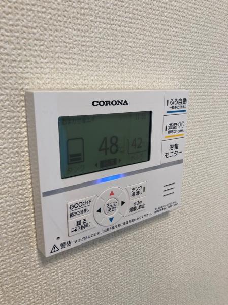 米原市下多良２丁目のアパート