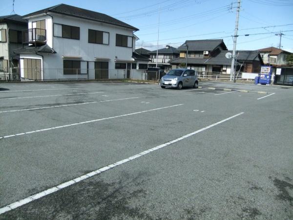 彦根市里根町のアパート