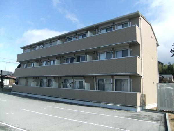 彦根市里根町のアパート
