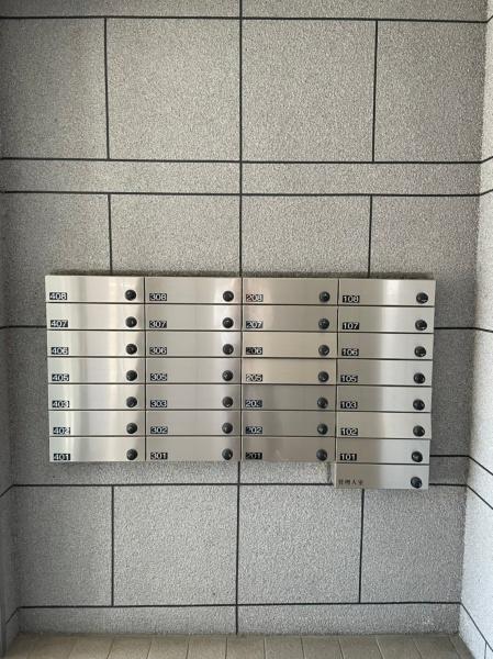 彦根市西沼波町のマンション