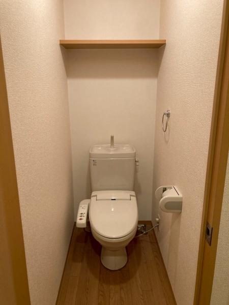 彦根市西沼波町のマンション