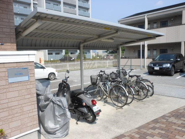 彦根市八坂町のアパート