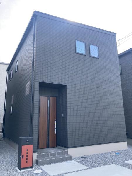 彦根市南川瀬町の貸家