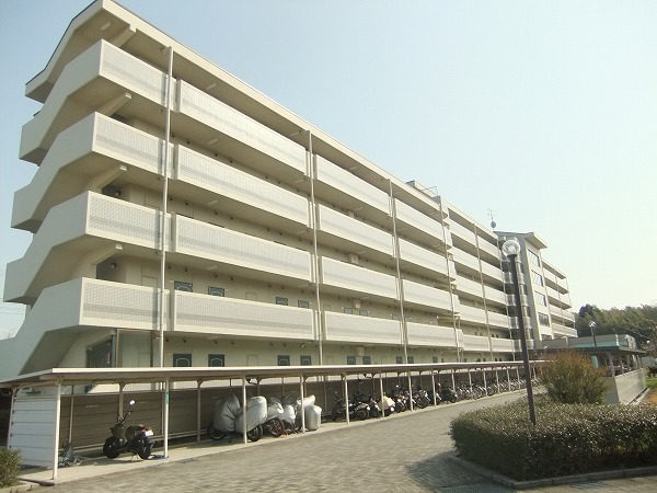 サンタウン竹鼻Ａ