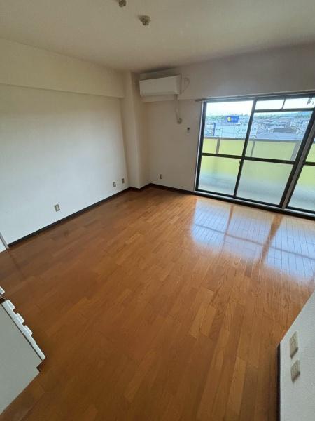 彦根市西今町のマンション