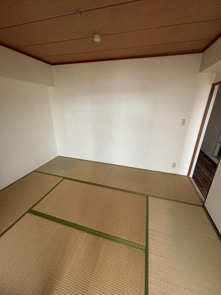 彦根市西今町のマンション
