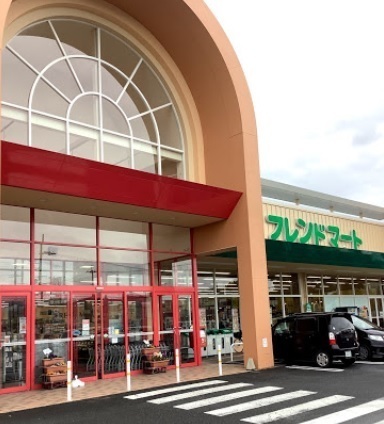愛知郡愛荘町島川のアパート(フレンドマート秦荘店)