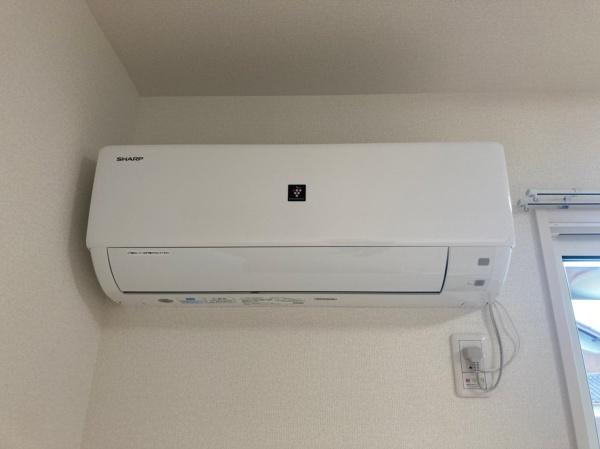 アースフィールド彦根