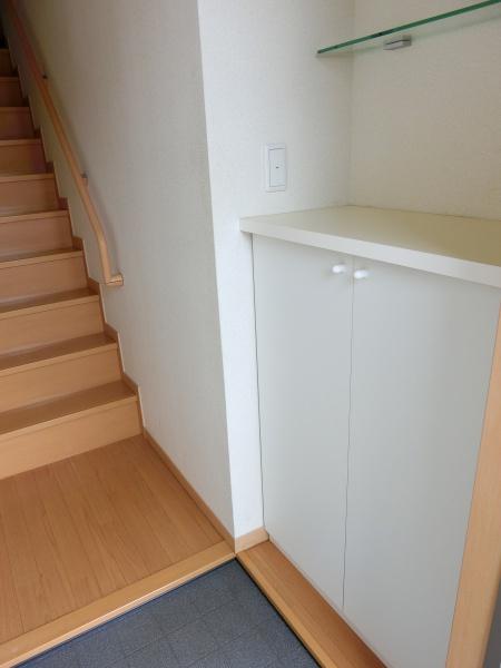 彦根市西今町のアパート