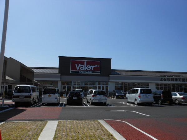 Ｅｘｃｅｌハイツ五番館(バロー南彦根店)