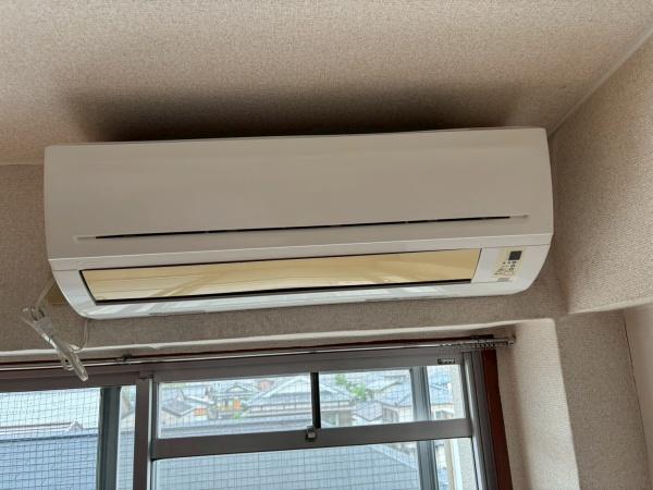 シャトル城町