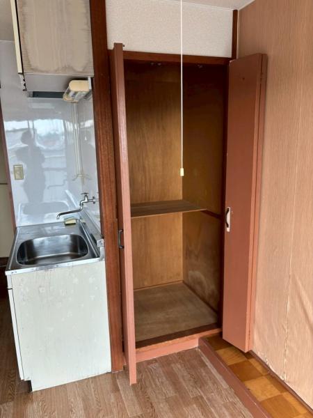 シャトル城町
