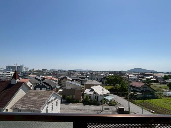 シャトル弐番館