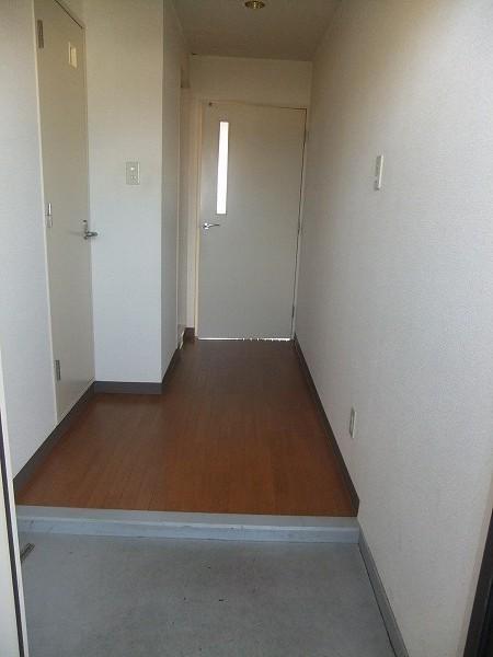 彦根市平田町のマンション