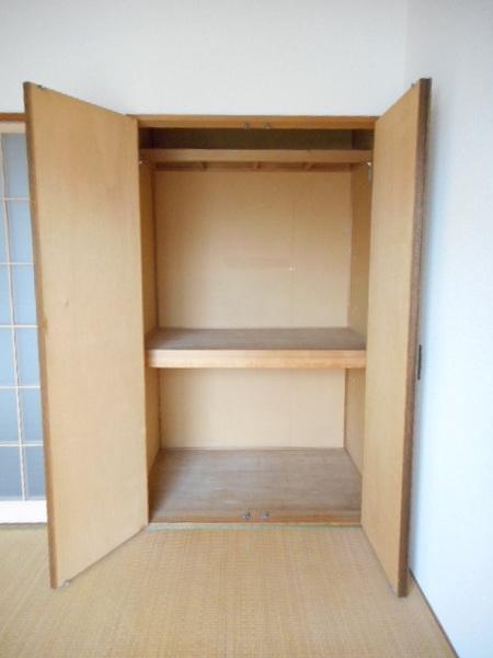 アーバンハウス