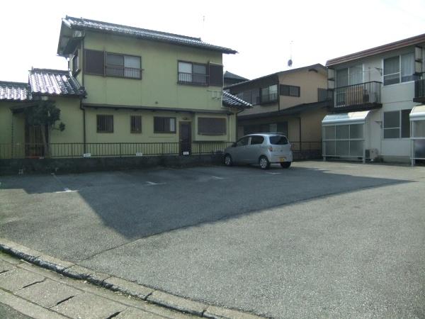 平原ハイツ