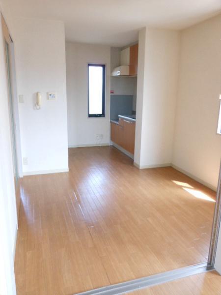 彦根市戸賀町のアパート