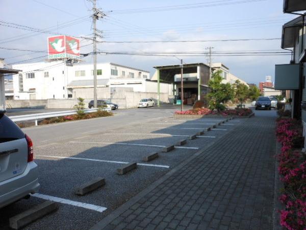グリーンタウン杉原　Ｆ棟