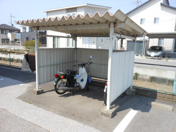 サンフラットおがた　１
