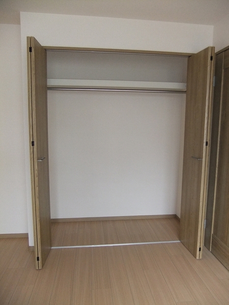 サンフラットおがた　１