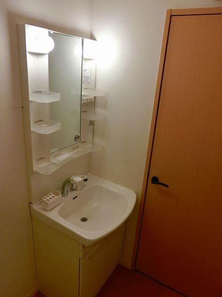 クレセント１８