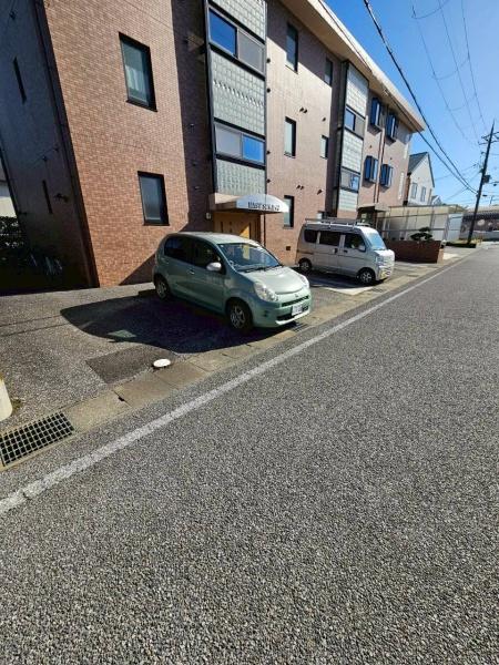 イーストスプリング