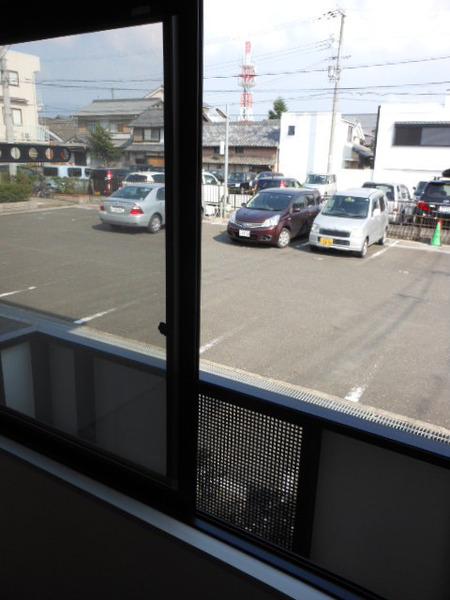 やりや