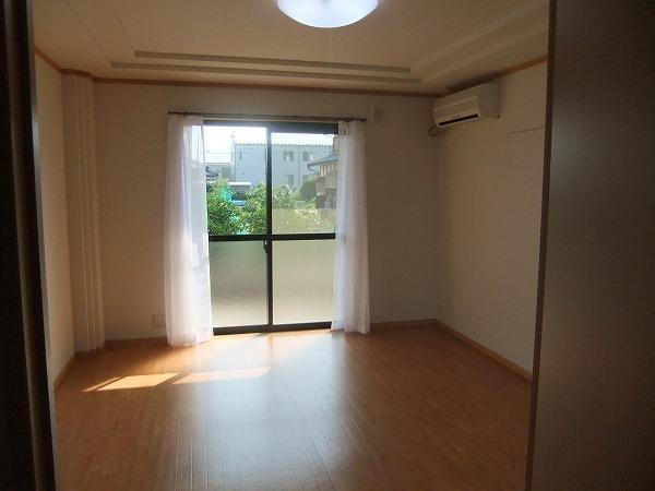 季風倶楽部ボヌール(リビング)